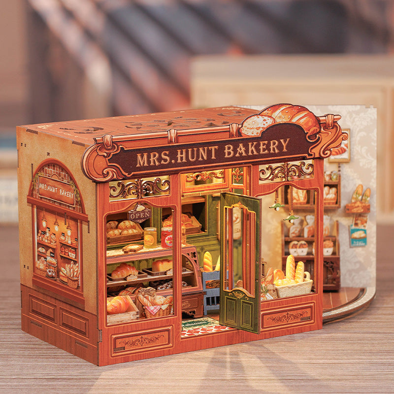 Mrs. Hunt Bakery｜DIY Book Nook Kit
